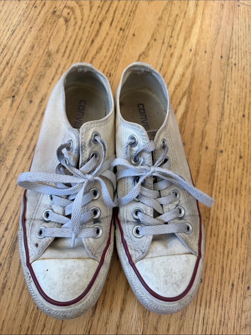 Converse women’s Low-Top All Star in white
